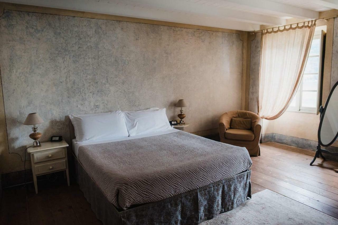 Regina Teodolinda Suites 라글리오 외부 사진